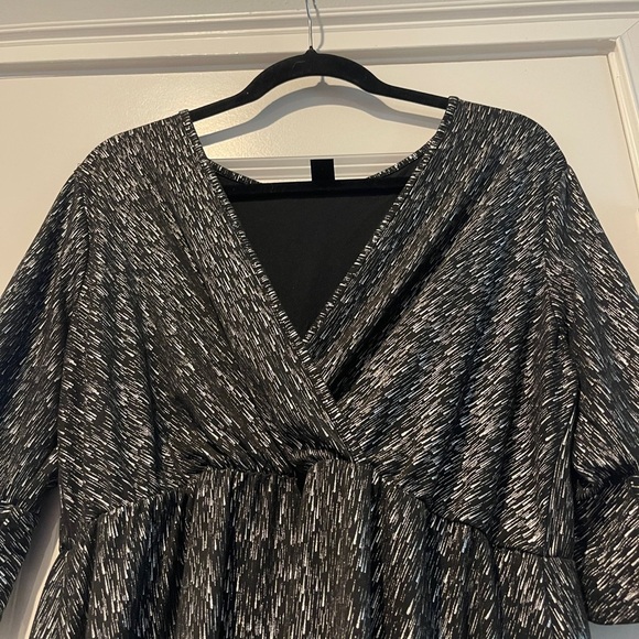 Chic Black and Silver  Midi Dress - Picture 3 of 5